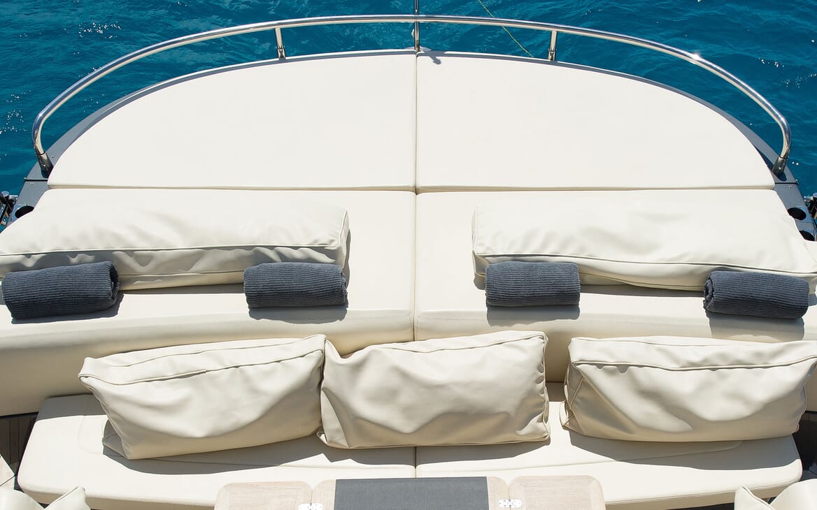 Motor Yacht ALVIUM aft Deck Sunpad