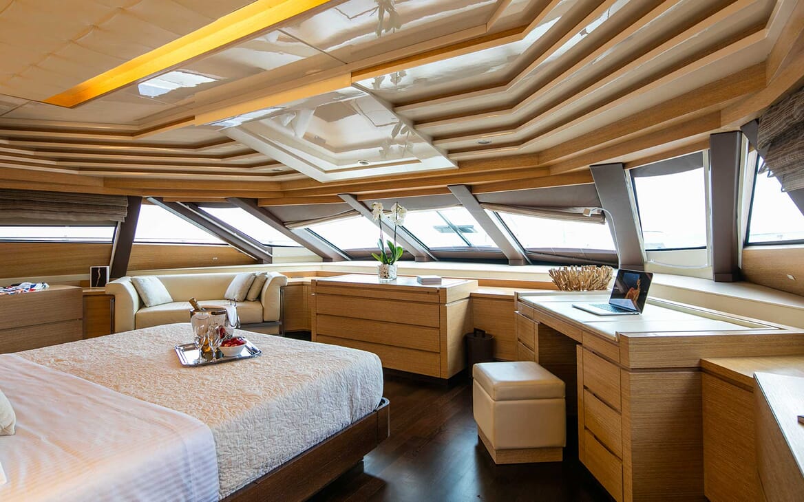 Motor Yacht Rini stateroom