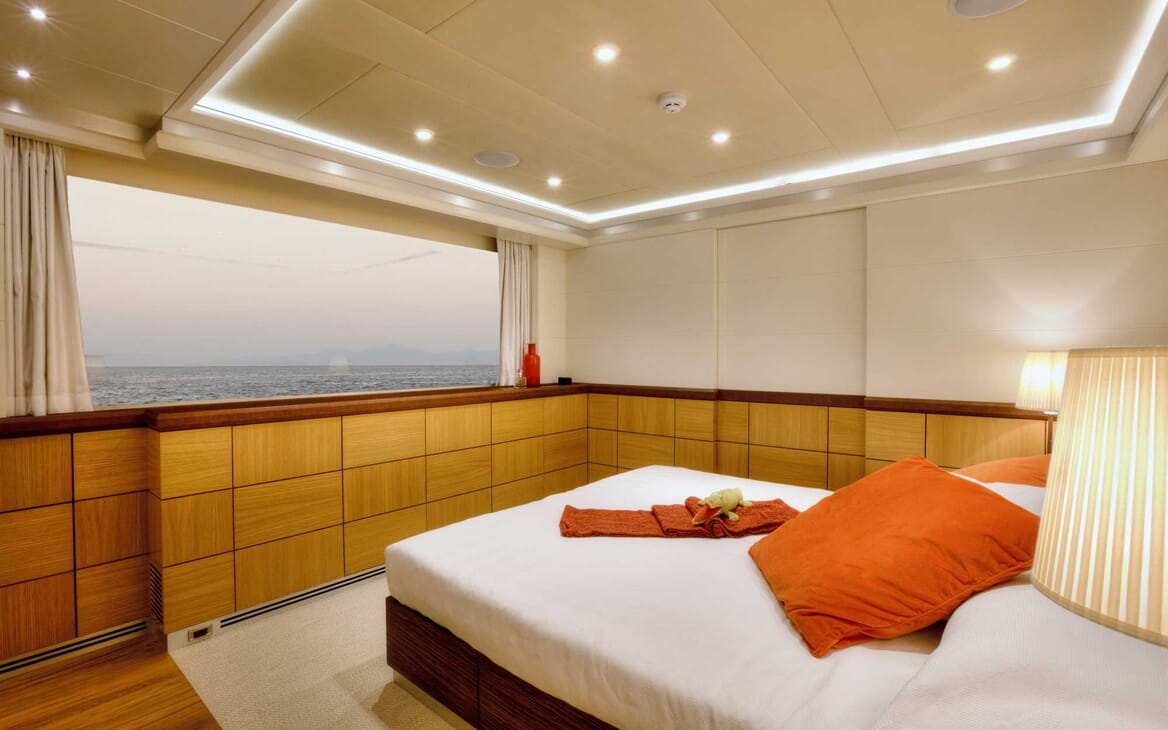 Motor Yacht Quaranta double cabin