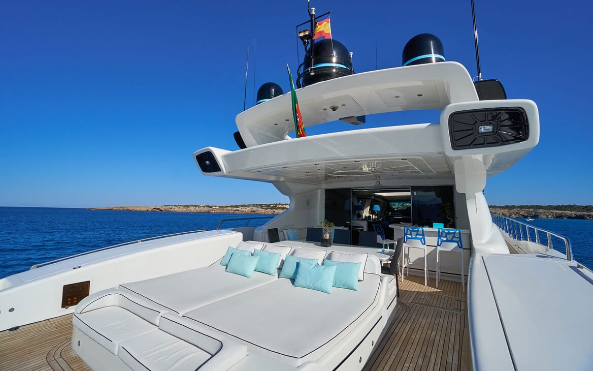 Motor Yacht SHANE Sun Deck Sunpad