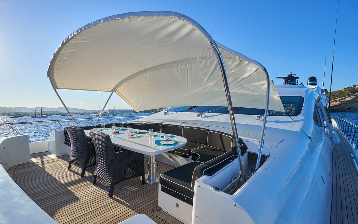 Motor Yacht SHANE Bow Sun Shade and Seating