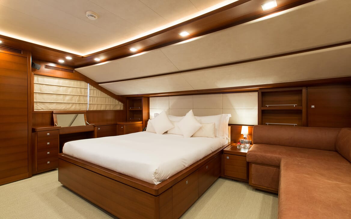 Motor Yacht Robusto Master Stateroom