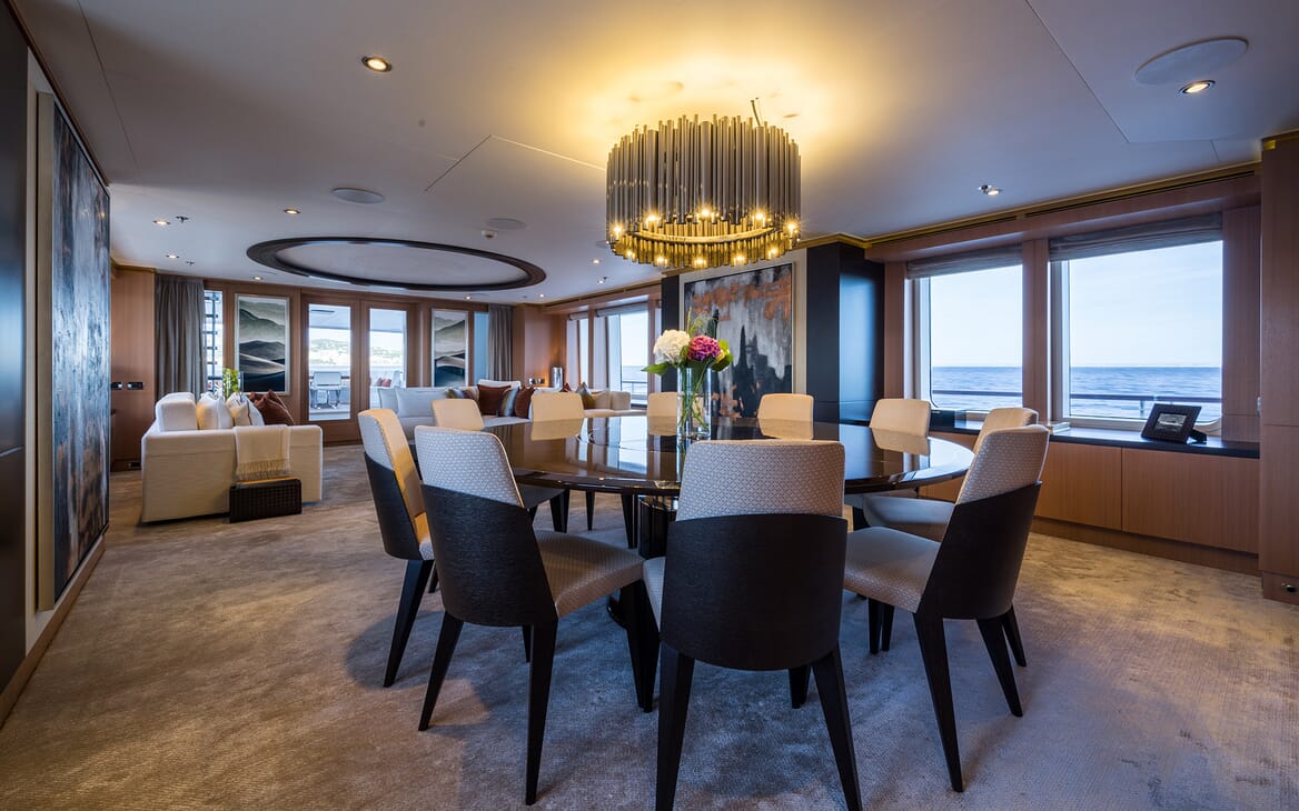 Motor Yacht Go dining area