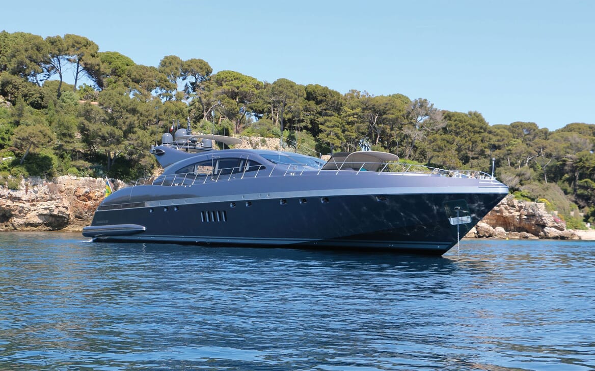 Motor Yacht JFF Profile