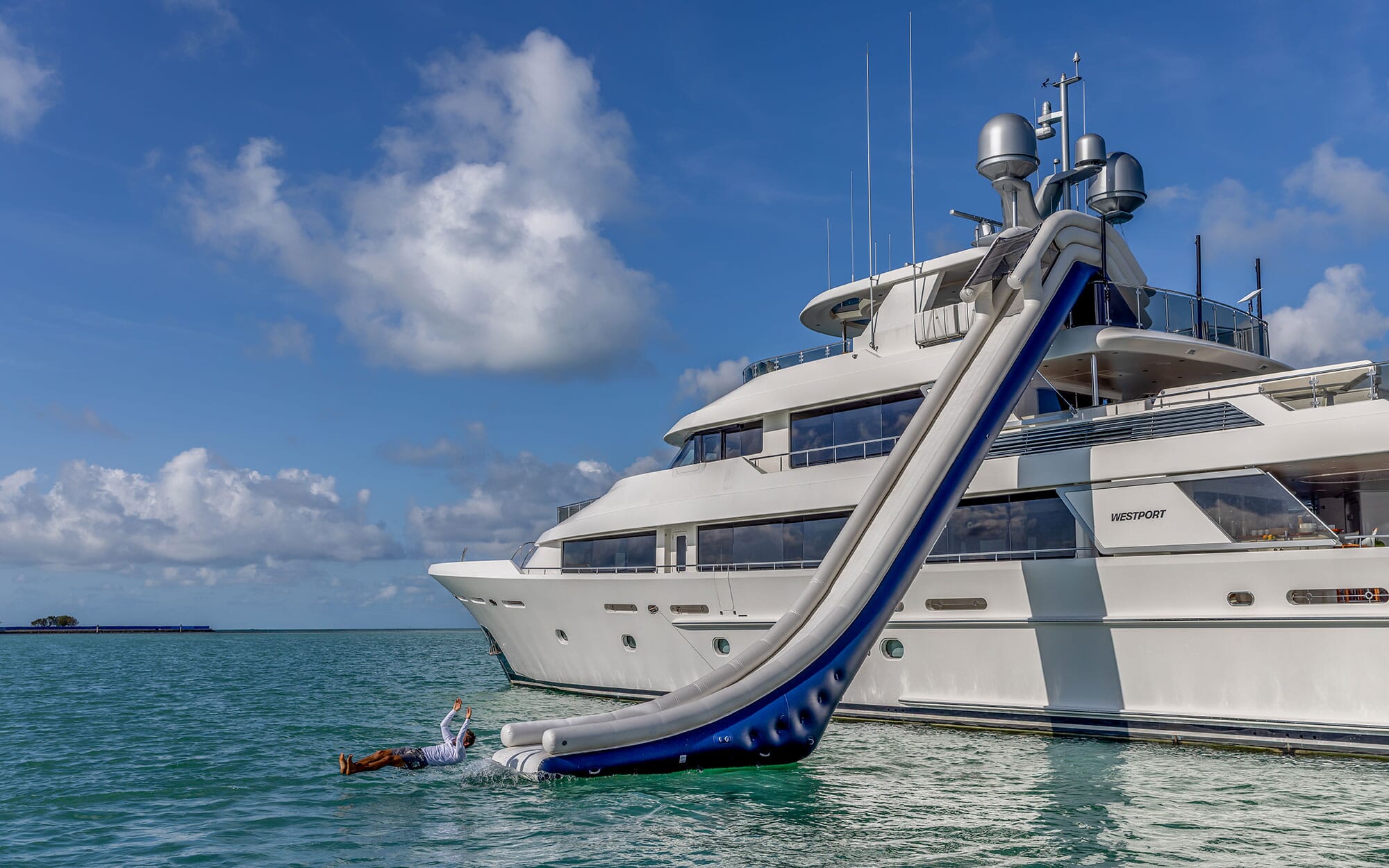 LADY JJ Yacht - Motor Yacht For Charter | Ocean Independence