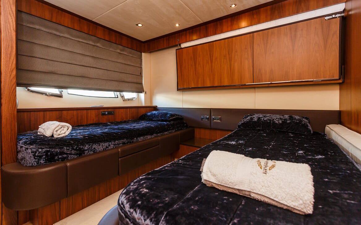 Motor Yacht The Best Way Twin Stateroom