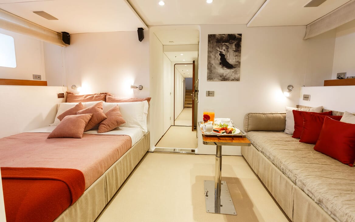 Motor Yacht DIONEA VIP Double Stateroom