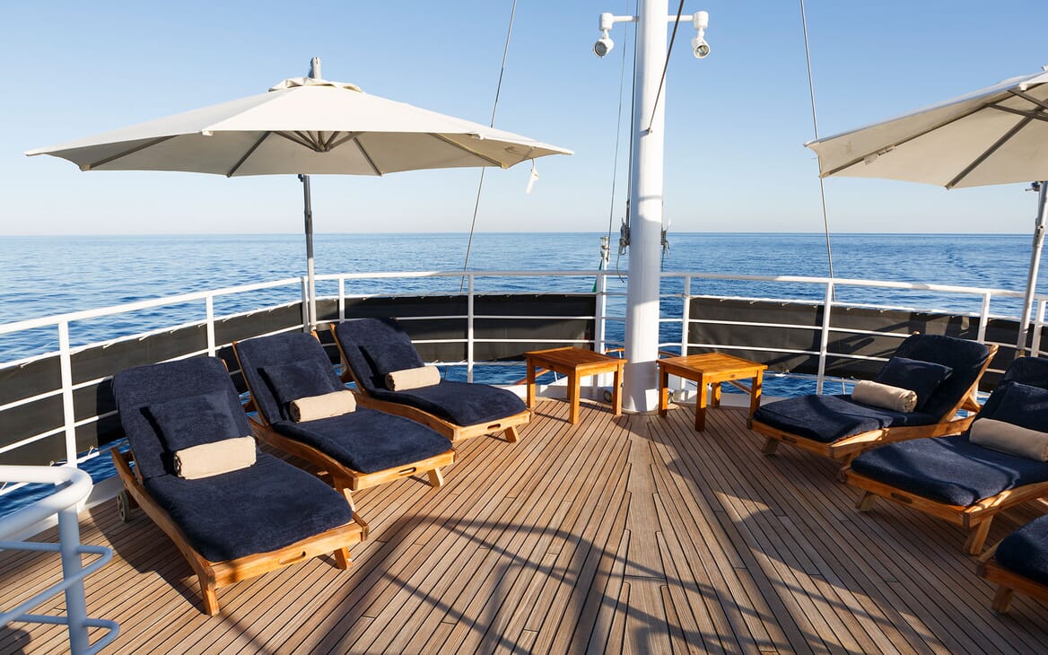 Motor Yacht DIONEA Sun Deck Loungers