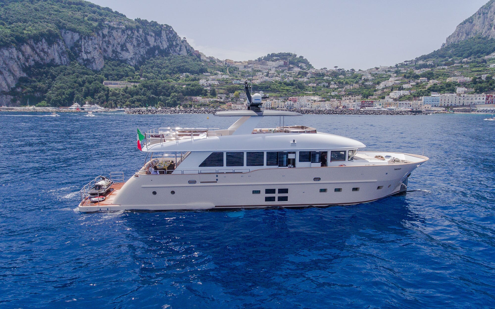 DON MICHELE Luxury Yacht for Charter Ocean Independence