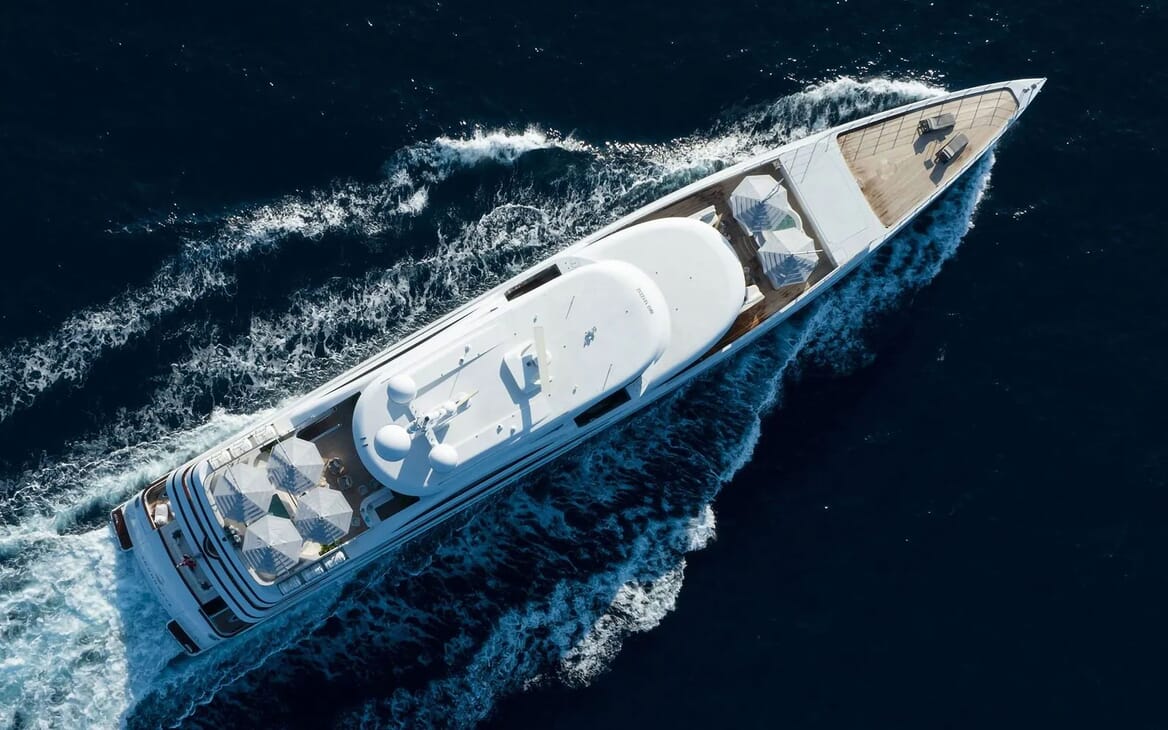 Motor Yacht 11.11 Main Dining Table
