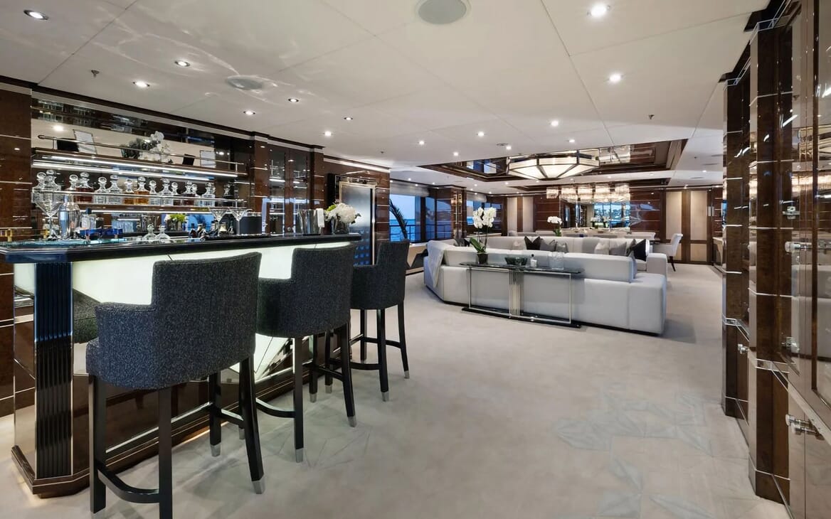 Motor Yacht 11.11 Nursery