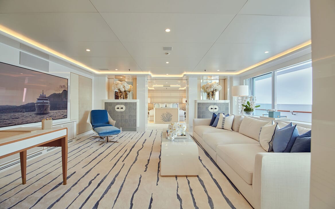 CORAL OCEAN VIP suite