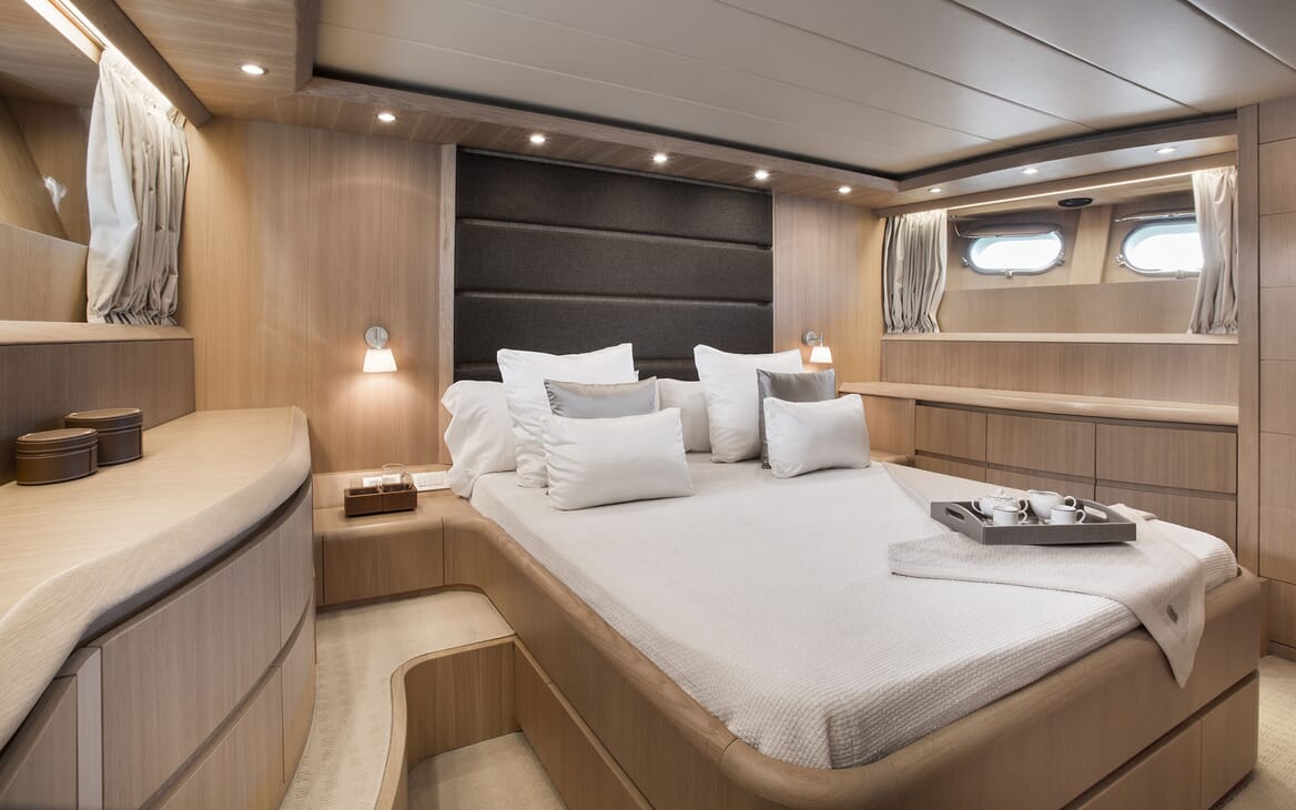 Motor Yacht SEVEN C Double Stateroom