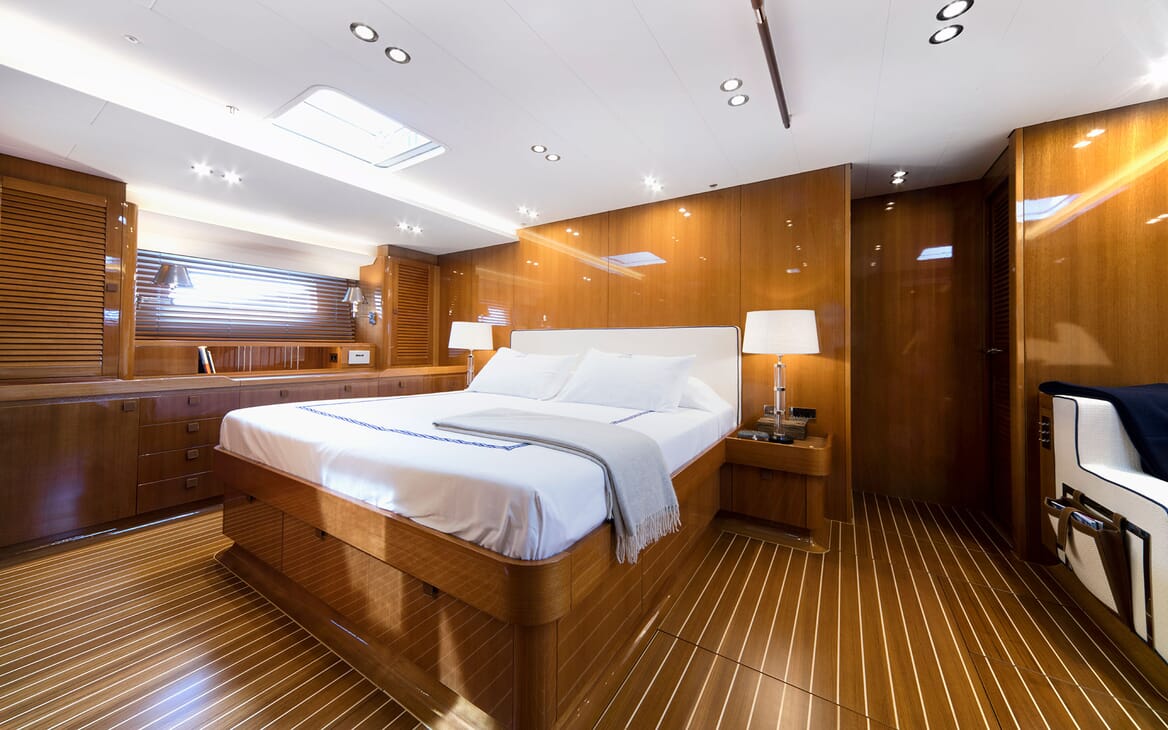Sailing Yacht SOLLEONE Master Stateroom