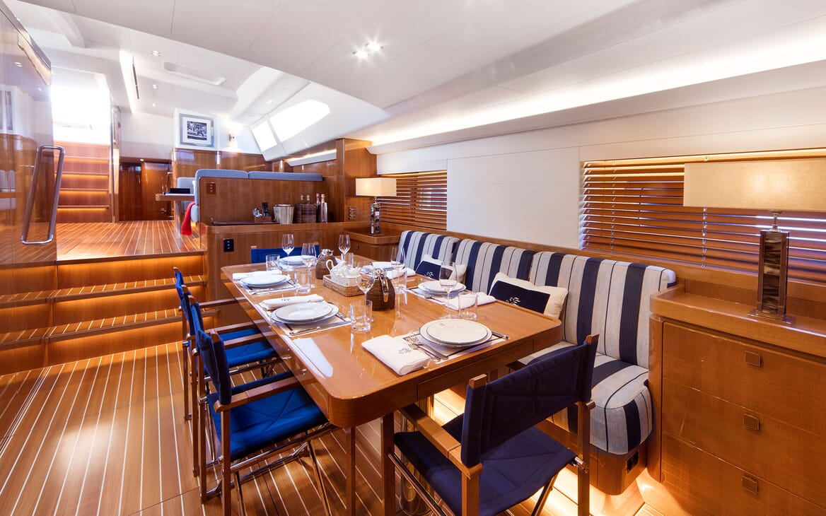 Sailing Yacht SOLLEONE Dining Room