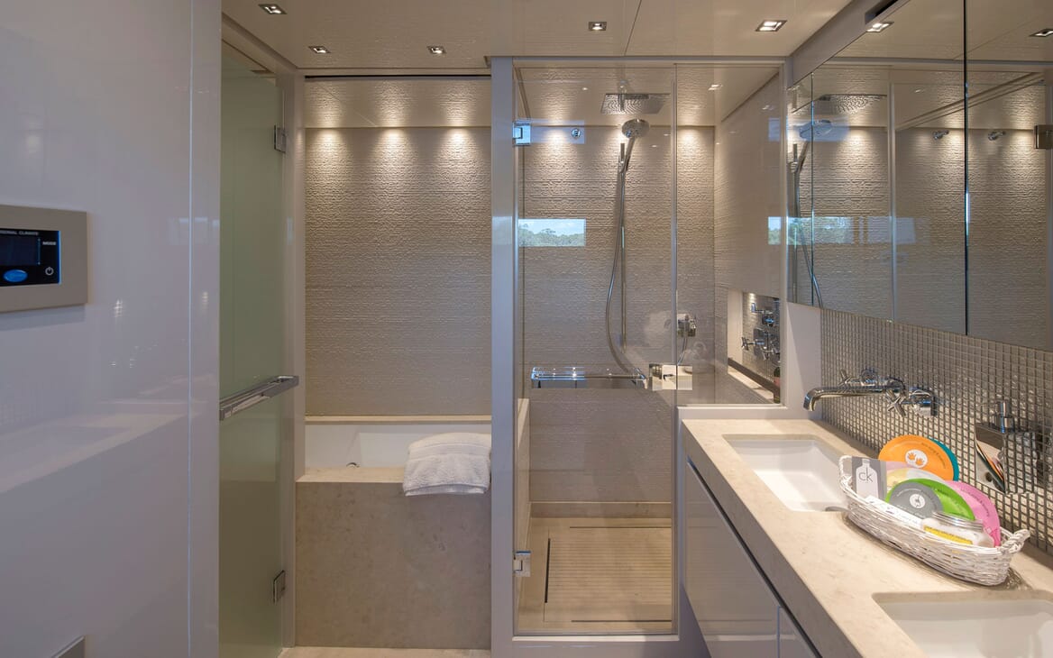 Motor Yacht SABBATICAL Master Bathroom
