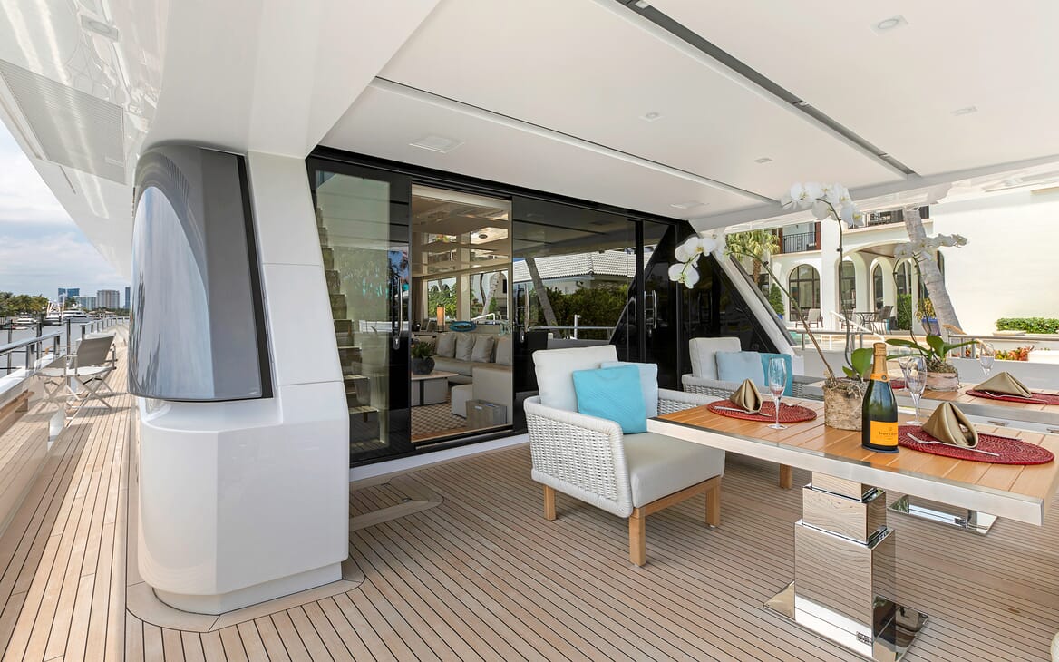 Motor Yacht Freddy aft deck