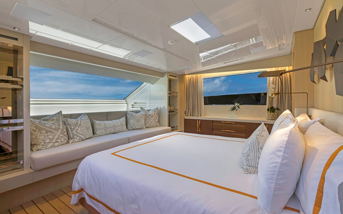 Motor Yacht Freddy guest cabin