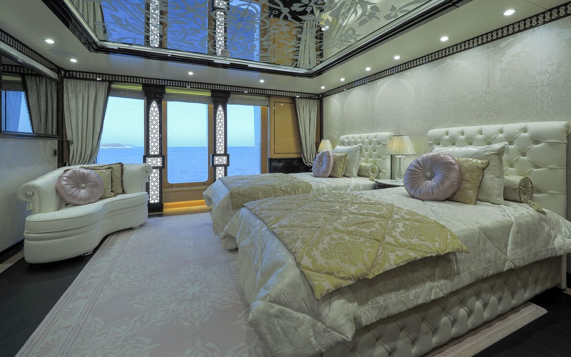 Motor Yacht ELEMENTS Second Twin Stateroom