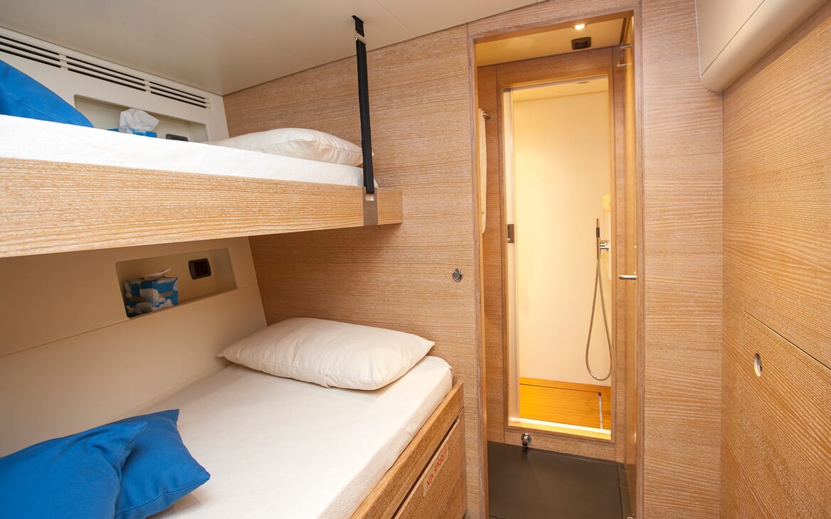 Sailing Yacht Inti3 bunk cabin