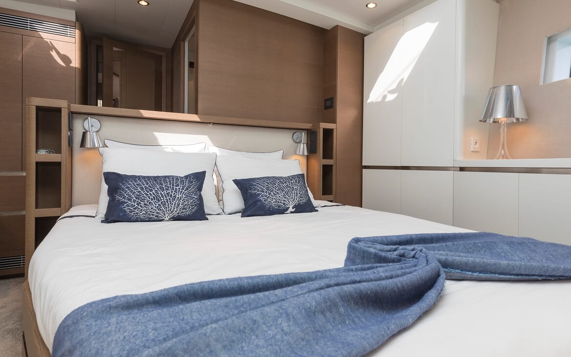 Sailing Yacht Allegro master cabin