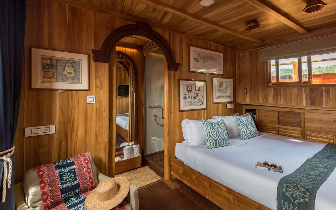 Motor Sailer Sequoia Guest Double Stateroom