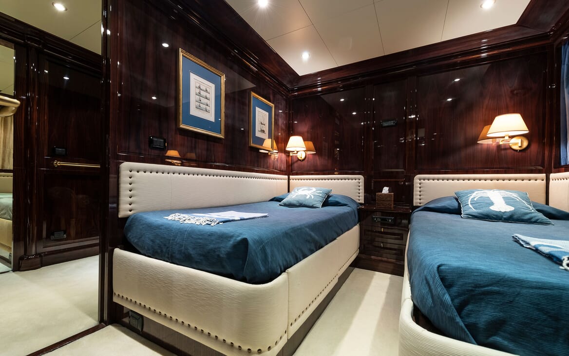 Motor Yacht BLUE MAGIC Guest Twin Stateroom 1