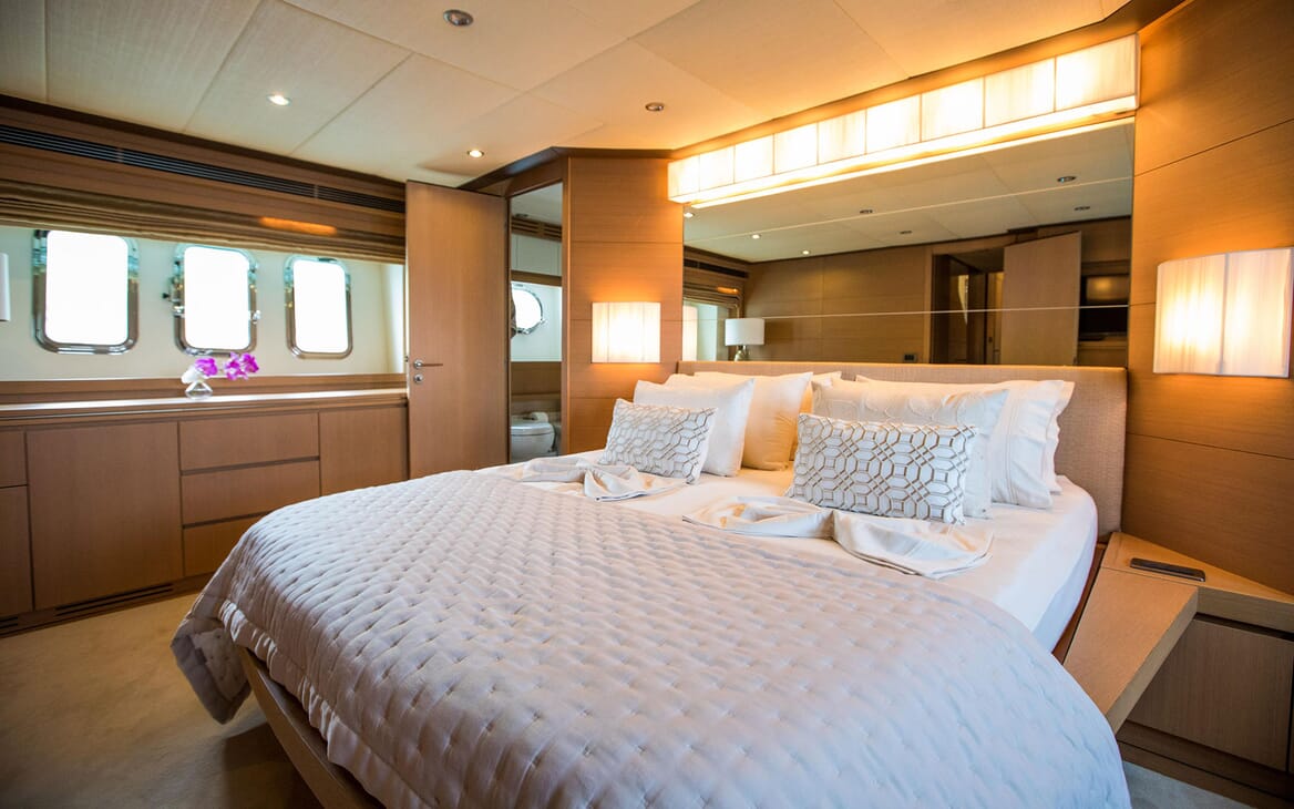 Motor Yacht SALT Master Stateroom 2