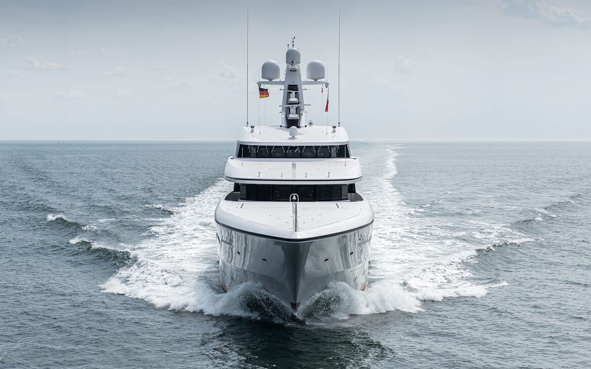 Motor Yacht SOARING Bow on Underway
