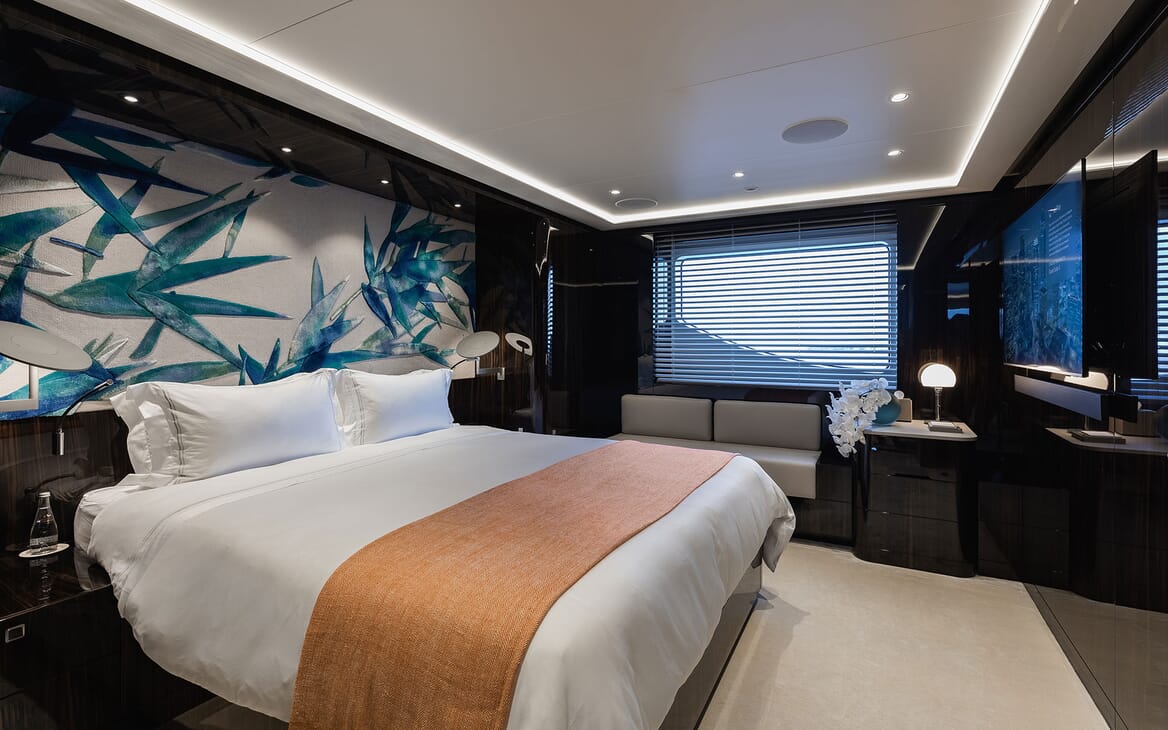 Motor Yacht SOARING Guest Double Stateroom 1