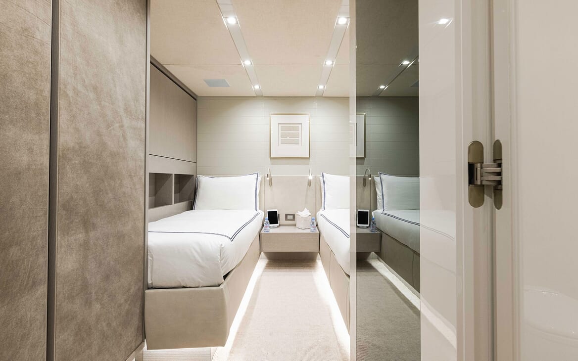 Motor Yacht HALCYON Twin Guest Stateroom