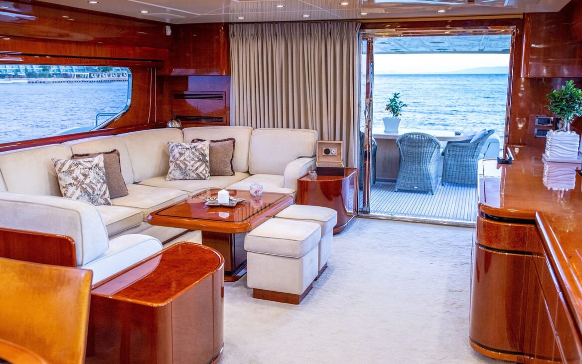 Motor Yacht PAREAKI Main Salon to Aft Deck