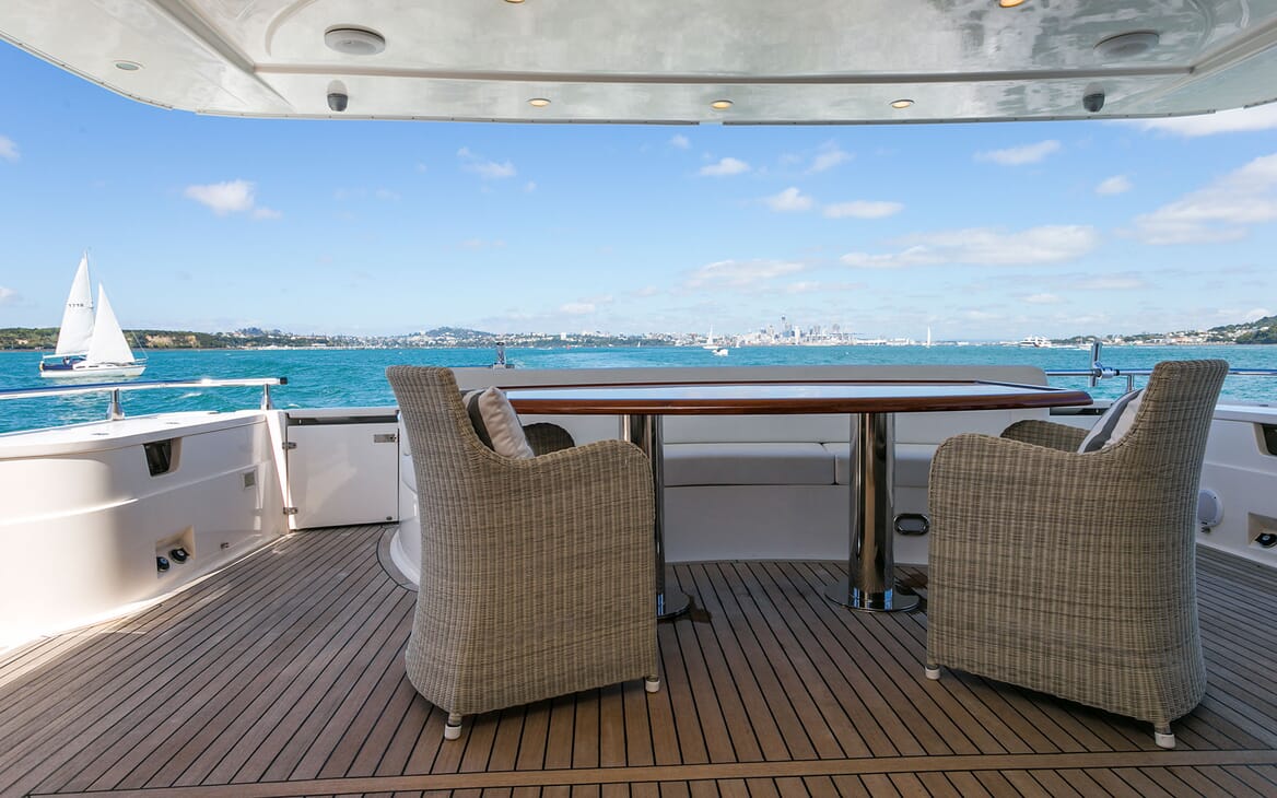 Motor Yacht TIFFANY Aft Deck Seating
