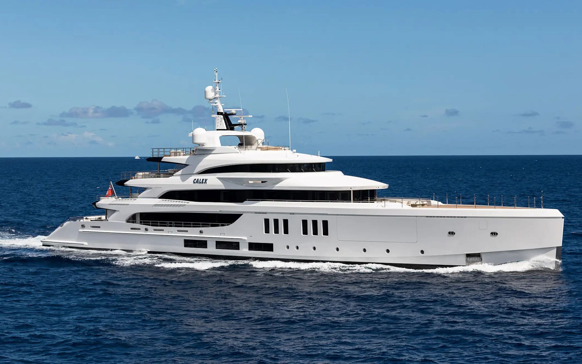 CORAL OCEAN - Motor Yacht for Charter | Ocean Independence CORAL OCEAN - Motor Yacht for Charter | Ocean Independence