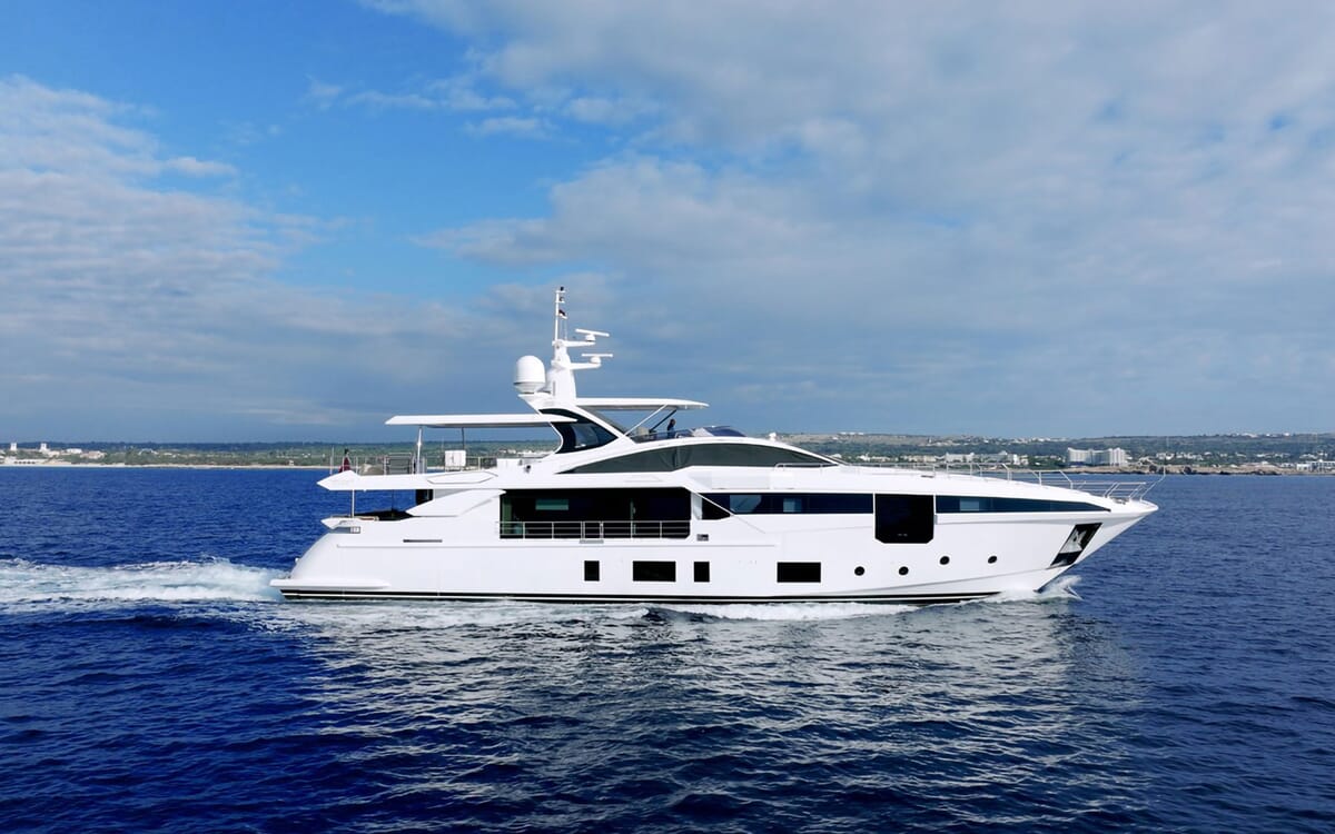 yacht occasion 30m