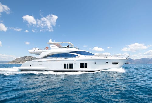 HUBO Motor Yacht for Charter