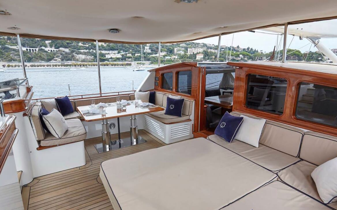 Yacht Photos - bgyb_charter_irelanda_luxury_alloy_yachts_resized_2022_6