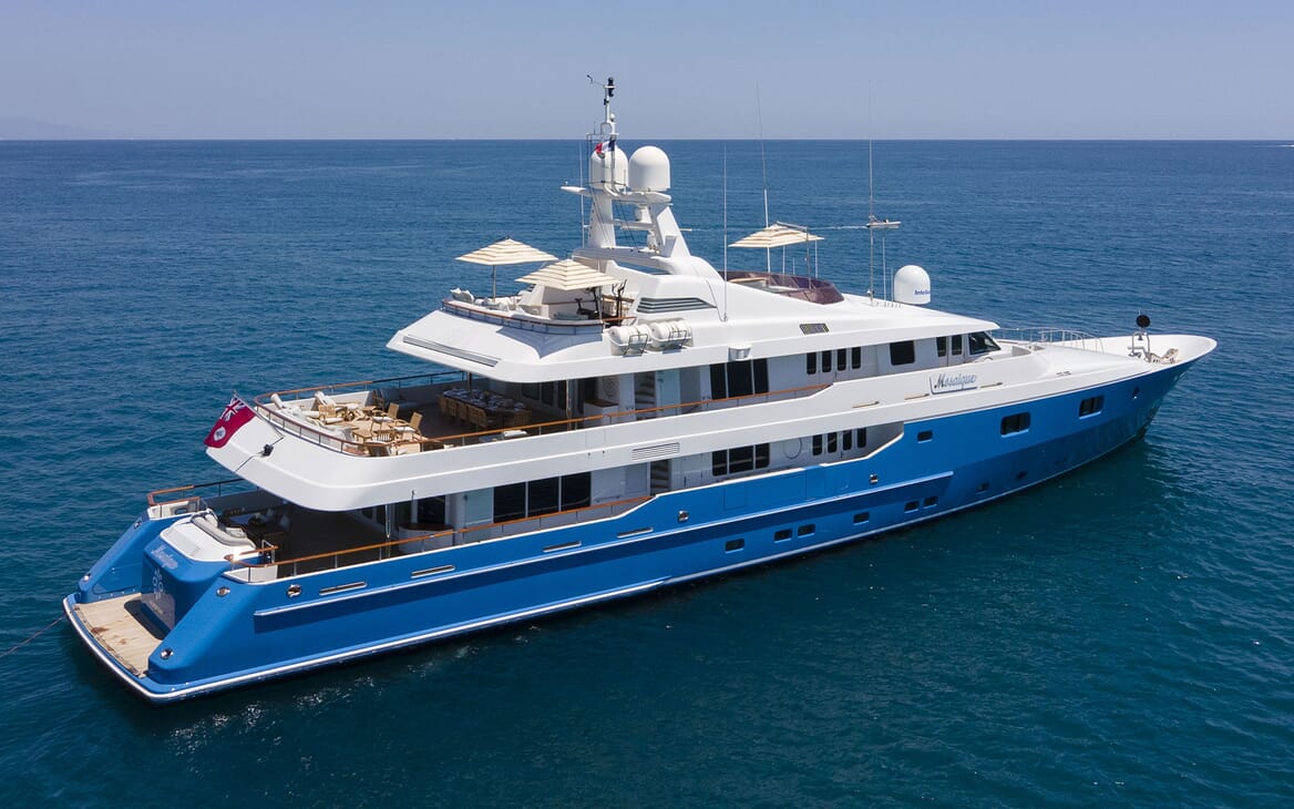 Motor Yacht MOSAIQUE Profile