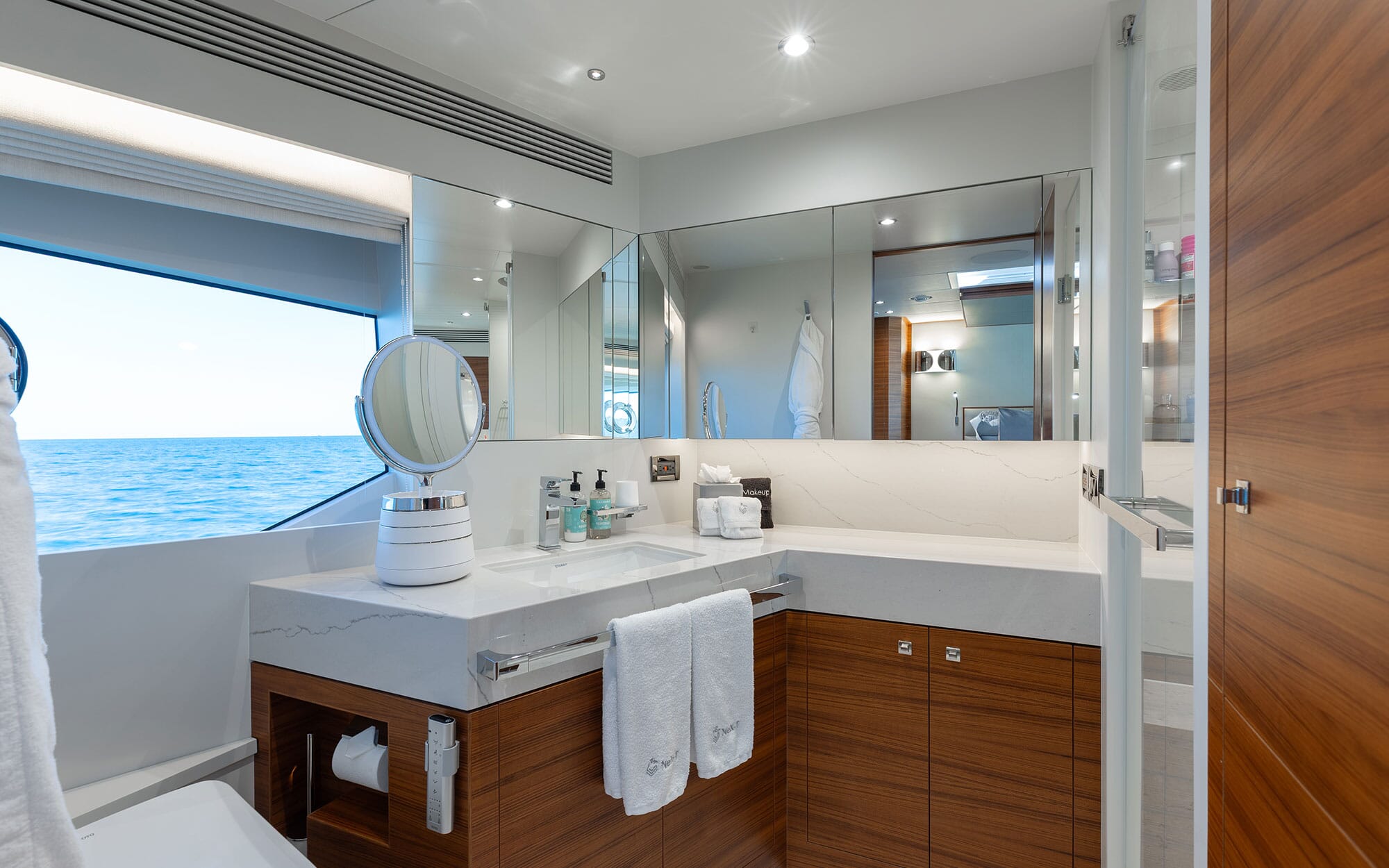 NEX-T | 29m Horizon FD92 Motor Yacht For Sale