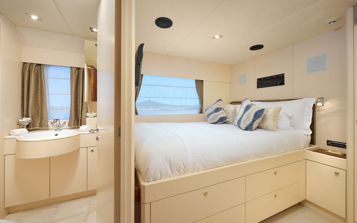 Motor Yacht LADYSHIP Guest Stateroom and bathroom