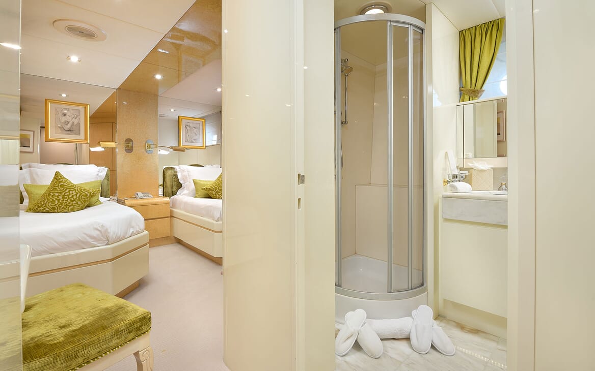 Motor Yacht LADYSHIP Twin Guest Stateroom and Bathroom