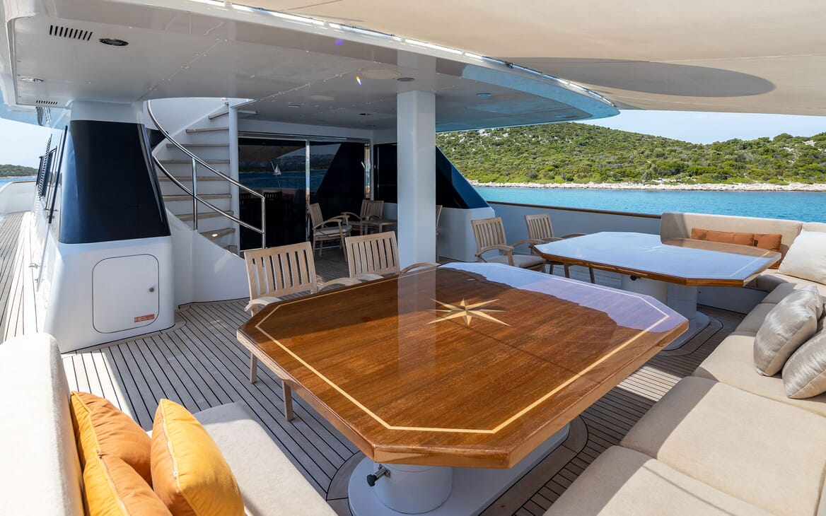Motor Yacht LADYSHIP Aft Deck Tables and Seating