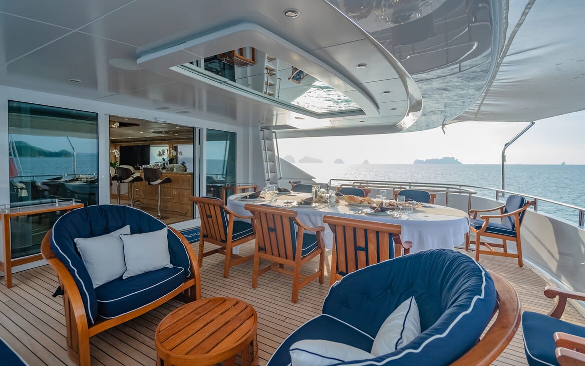 Motor Yacht LADY AZUL Aft Deck Dining Table