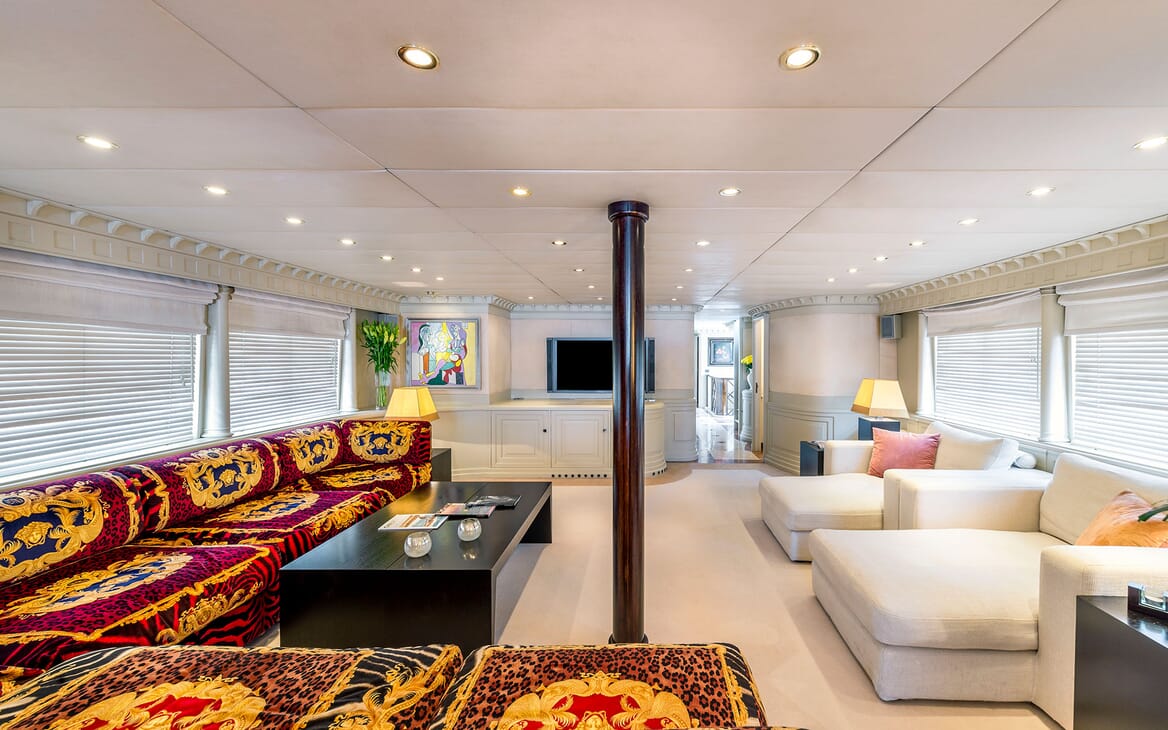 Motor yacht Superfun cream carpeted living room with zebra print sofa