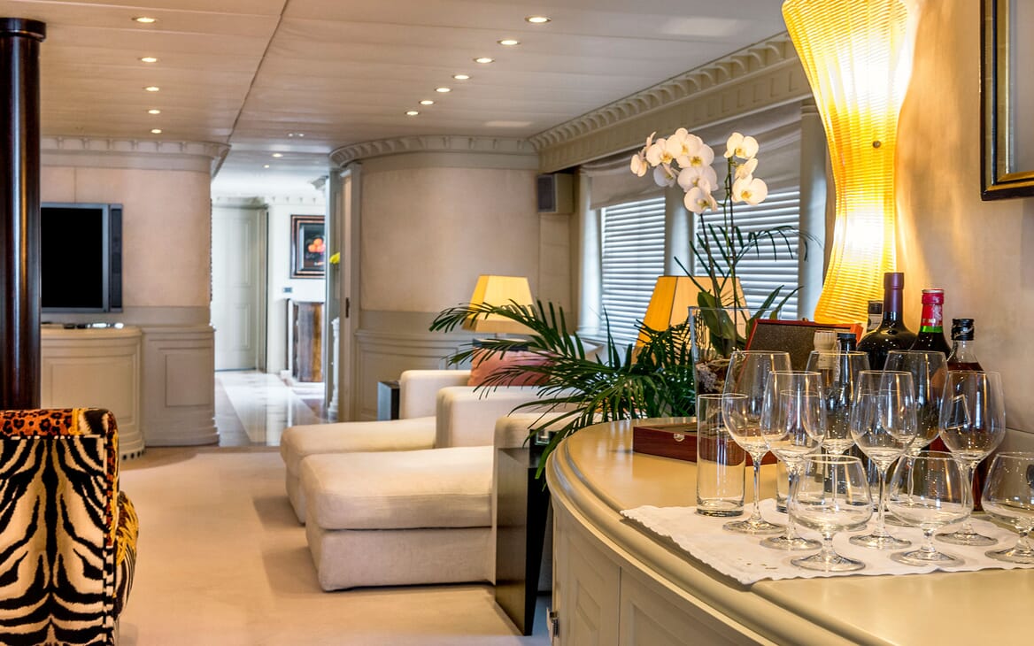 Motor yacht Superfun front room with cream carpet
