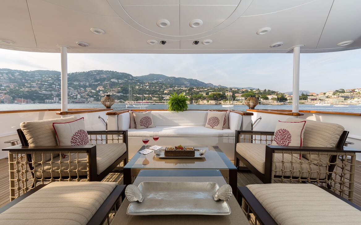 Motor Yacht BINA Main Aft Deck Seating