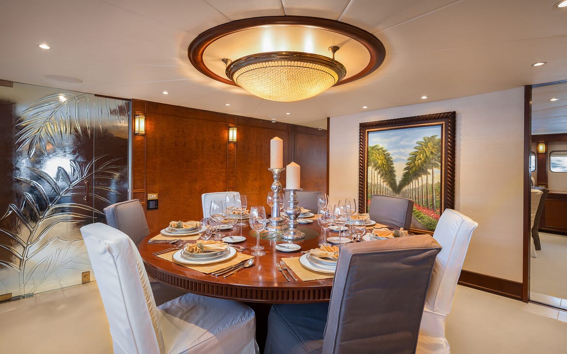 Motor Yacht Brazil dining space