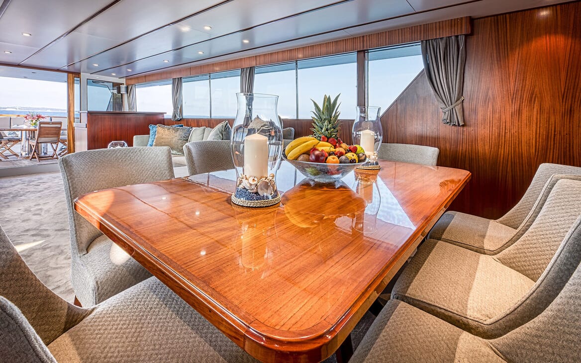 Motor Yacht CHANTELLA Main Saloon Dining Table