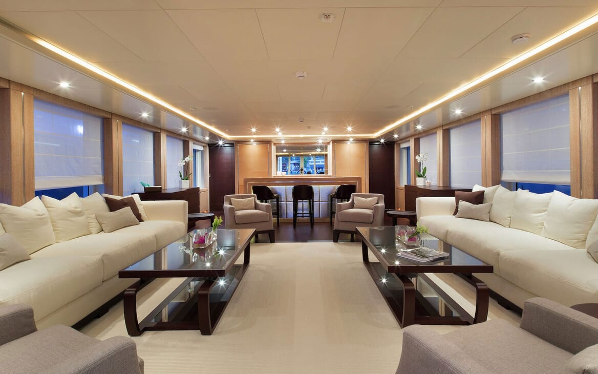 Motor Yacht ROLA Main Salon
