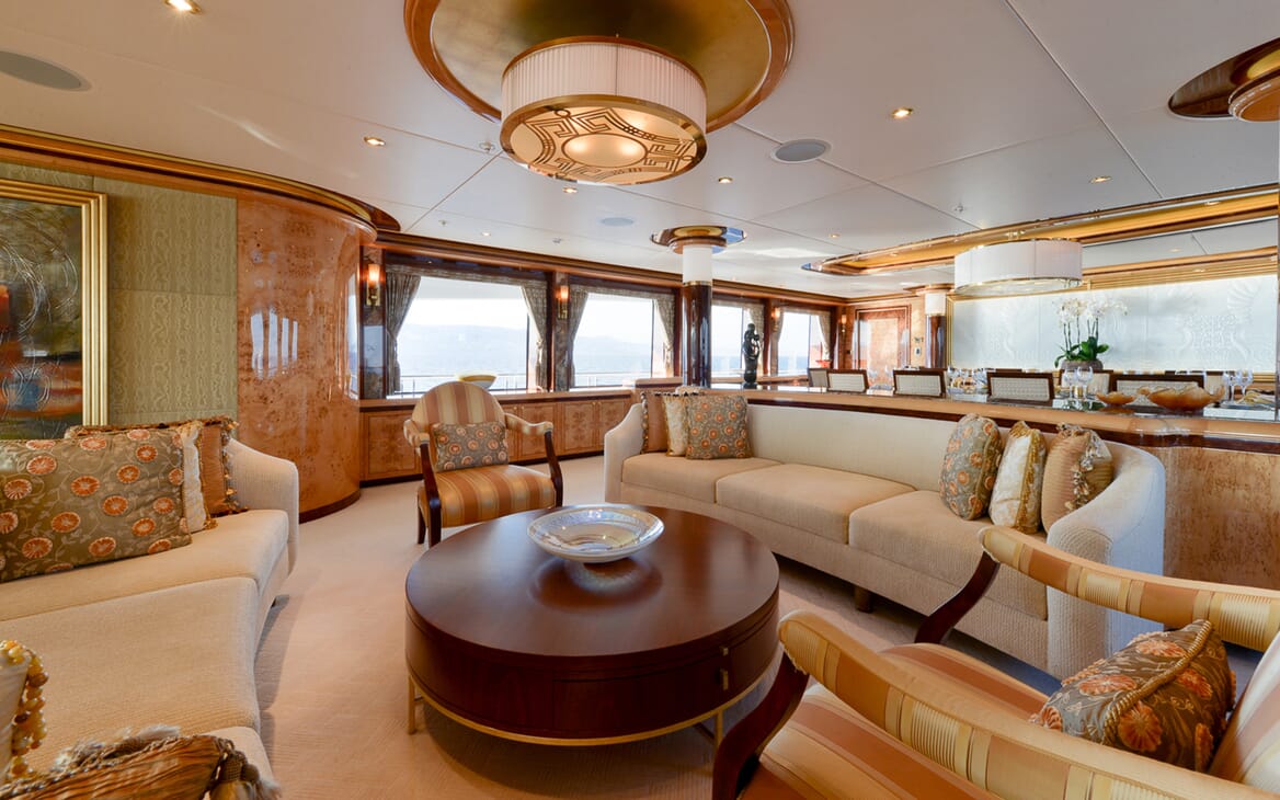 Motor Yacht Lady Sara salon
